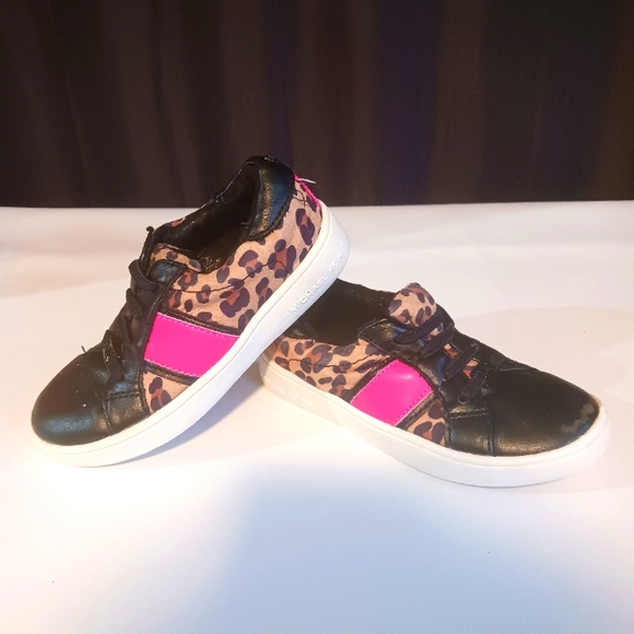 Michael Kors Other - MICHAEL KORS KIDS SHOES SIZE 10